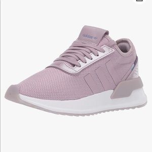 NEW Adidas U Path Sneakers